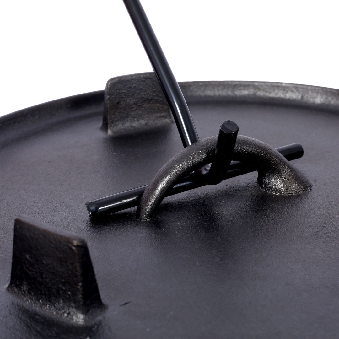 Pre-Seasoned Cast Iron Dutch Oven for Camping, Fireplace Cooking, BBQ &amp; Baking, with Lid &amp; Leg Base